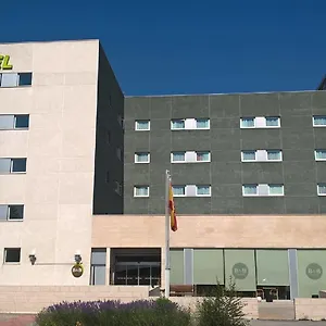 3* ホテル B＆b アエロプエルト T1 T2 T3